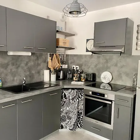 Apartmán Nouveau - Jungle Montpeul - Clim - Wifi Fibre - Netflix - 5' Du Centre Et Gare - Parking - Loggia - 15' Des Plages